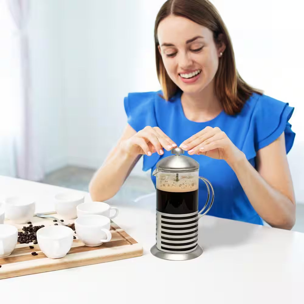 4.5 Cup Stainless Steel French Press Cafetiere Coffee and Tea Maker with 4-Level Mesh Filter