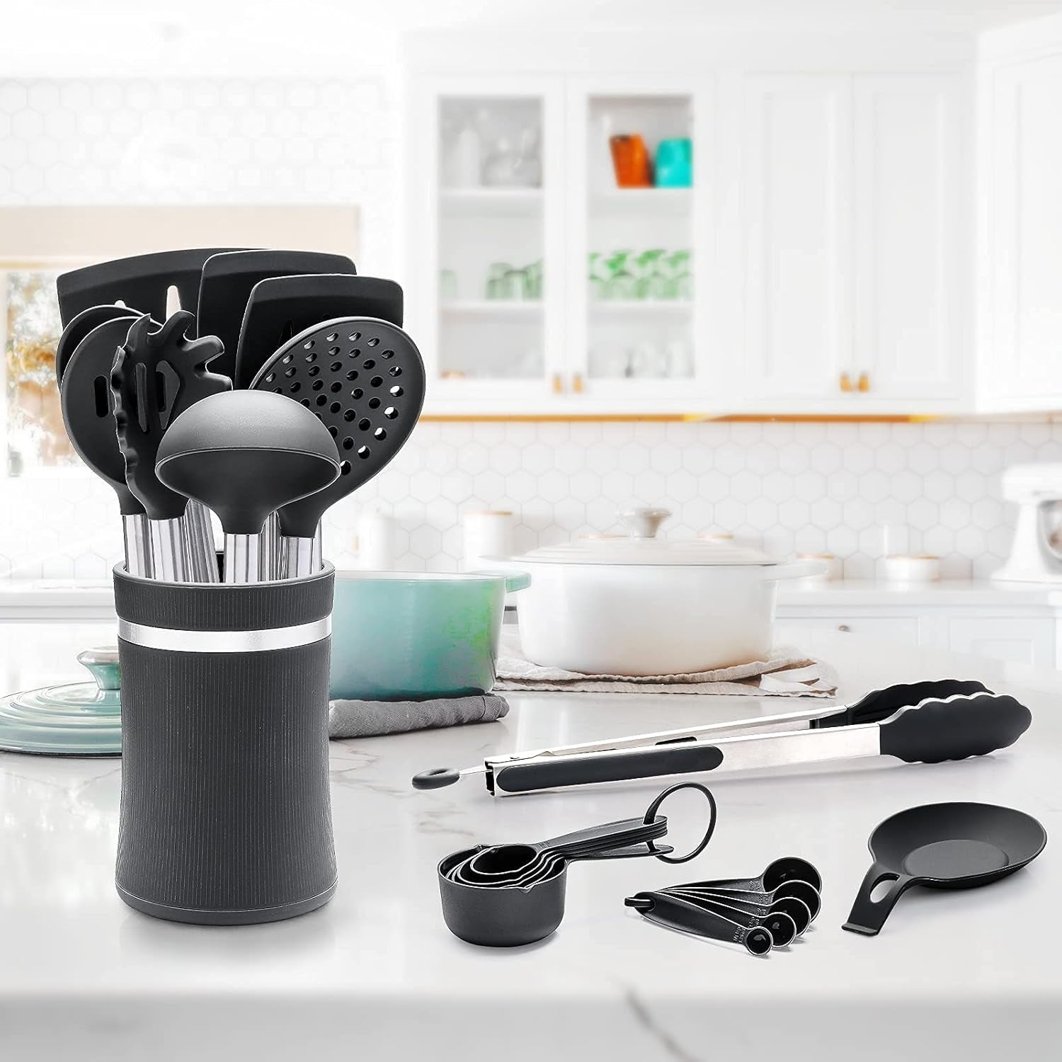 43 Pcs Silicone Kitchen Cooking Utensils Set,  Heat-Resistant Kitchen Utensil Set with Holder, Nonstick Cookware Set with Stainless Steel Handle, Kitchen Spatula Gadgets BPA Free (Black)